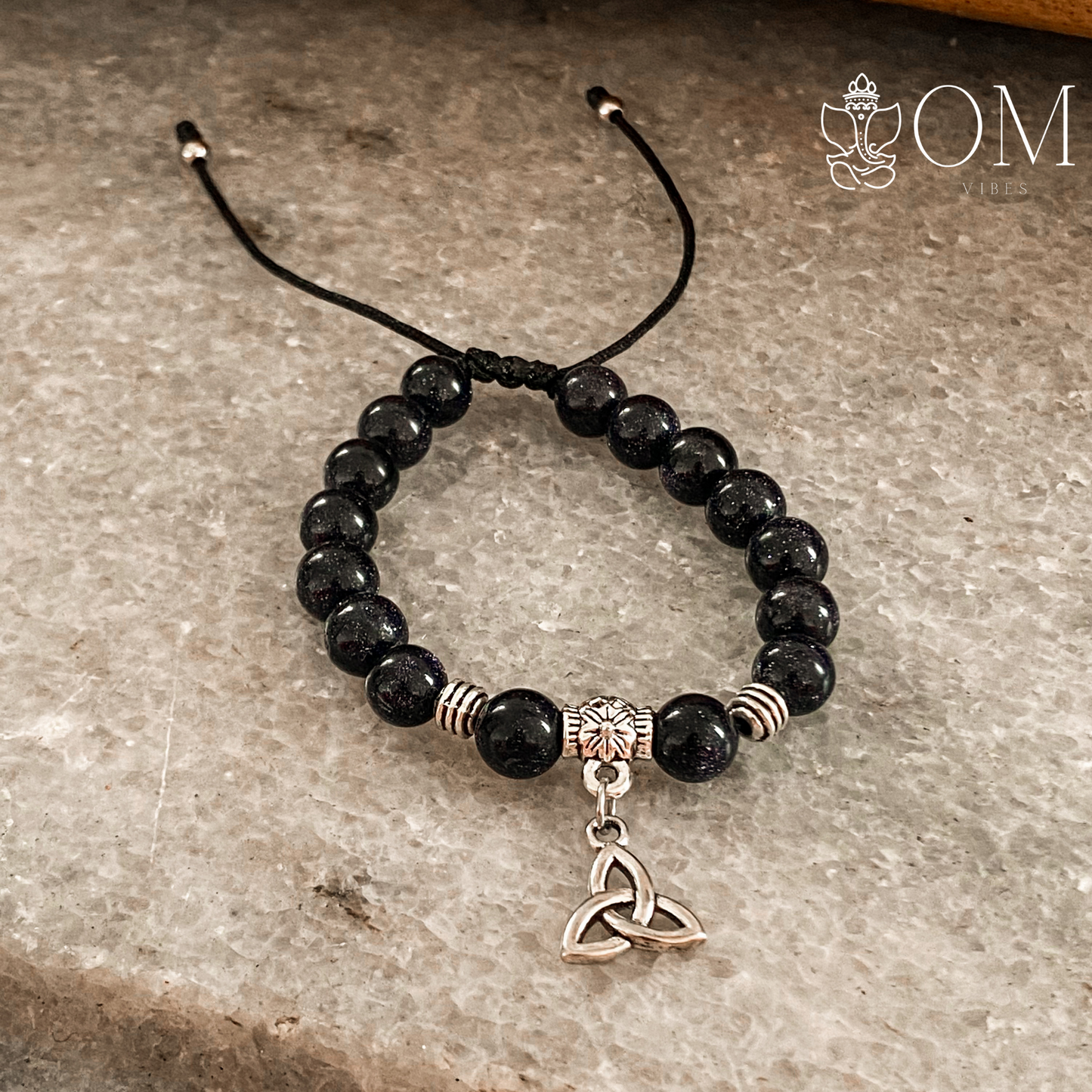 Pulsera Triqueta